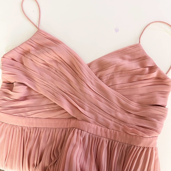 NWT Fame and Partners (16) Pleated Mini Pink Dress Cut-Out Polyester - Picture 7 of 11